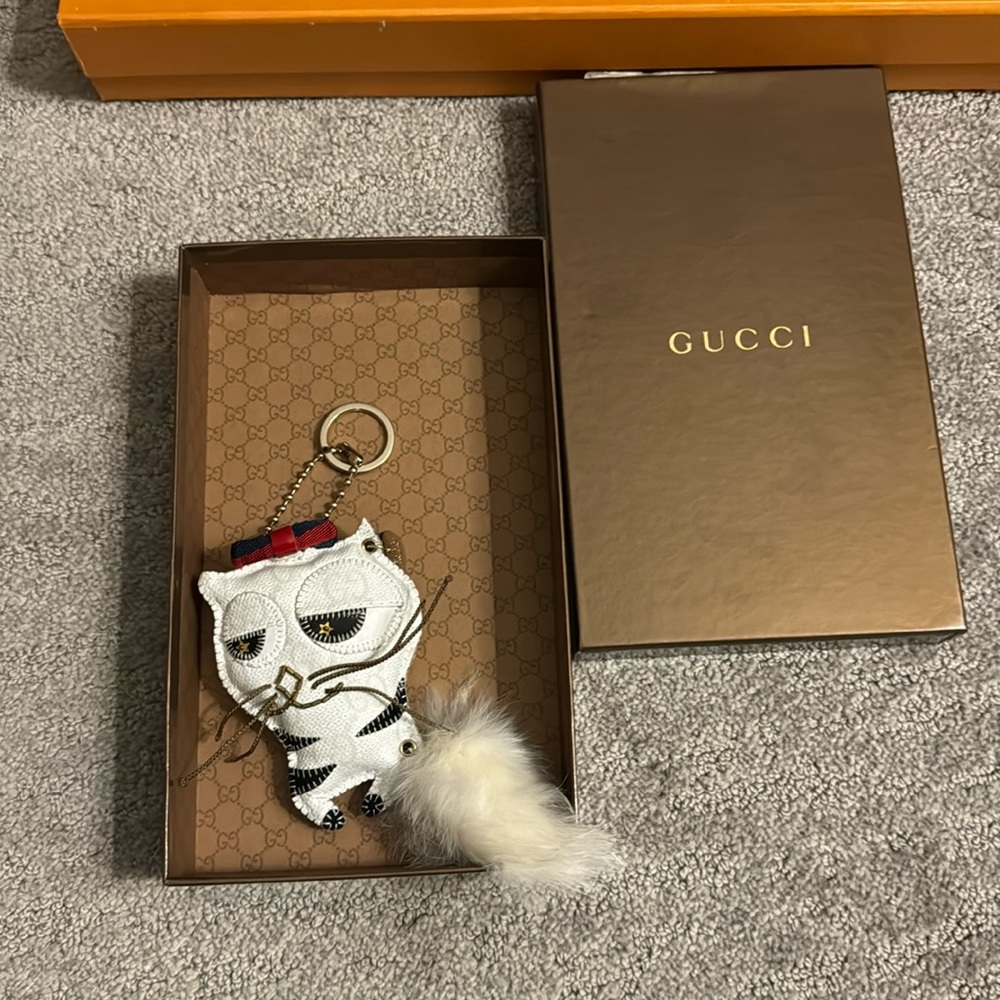 Gucci key chain
